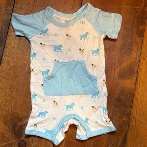 Kyte Baby “Woof” shortall 3-6m